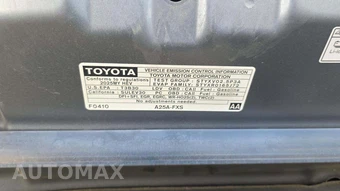 2025 Toyota Camry SE - miniatura 24