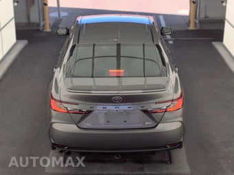 2025 Toyota Camry SE - miniatura 6