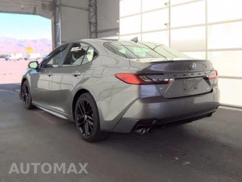 2025 Toyota Camry SE - miniatura 8
