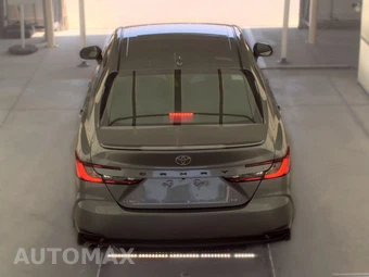 2025 Toyota Camry SE - miniatura 6