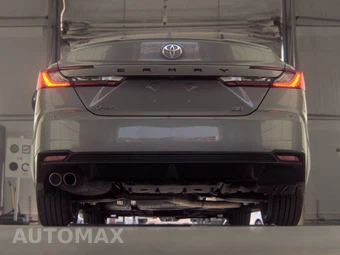 2025 Toyota Camry SE - miniatura 7