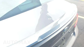 2025 Toyota Camry SE - miniatura 25