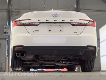2025 Toyota Camry SE - miniatura 7