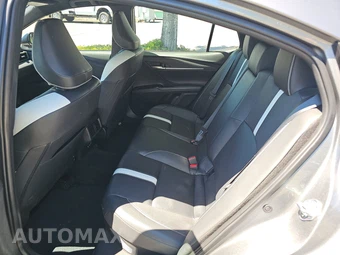2025 Toyota Camry SE - miniatura 19