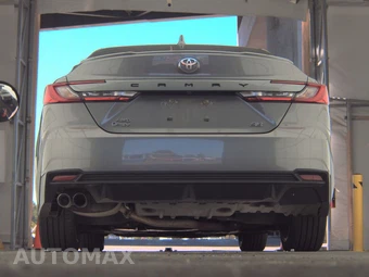 2025 Toyota Camry SE - miniatura 7
