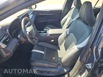2025 Toyota Camry SE – miniatura 13