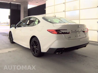 2025 Toyota Camry SE - miniatura 8