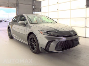 2025 Toyota Camry SE - miniatura 4