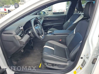 2025 Toyota Camry SE - miniatura 7