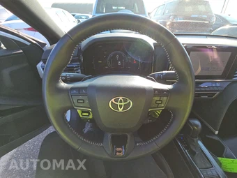 2025 Toyota Camry SE – miniatura 16
