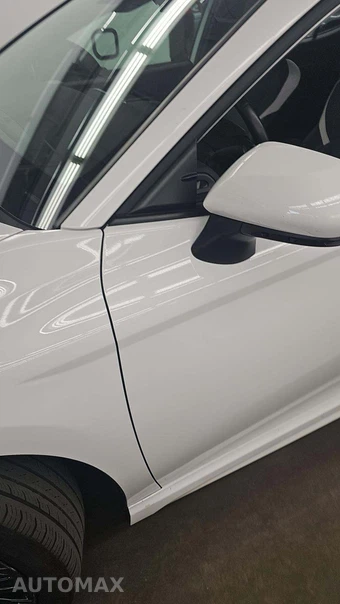 2025 Toyota Camry SE – miniatura 27
