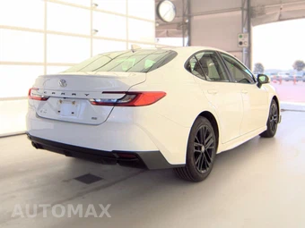 2025 Toyota Camry SE – miniatura 5