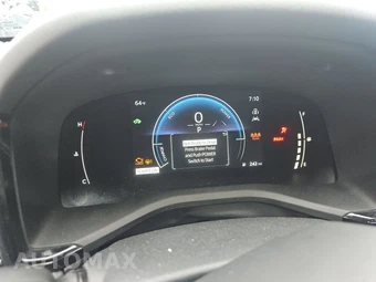 2025 Toyota Camry SE - miniatura 17