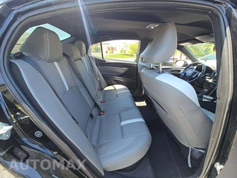 2025 Toyota Camry SE - miniatura 13