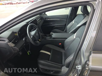 2025 Toyota Camry SE - miniatura 13