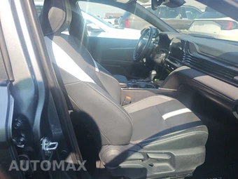 2025 Toyota Camry SE - miniatura 14