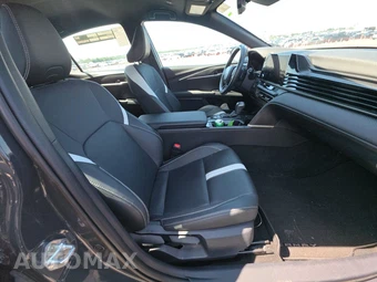2025 Toyota Camry SE - miniatura 14