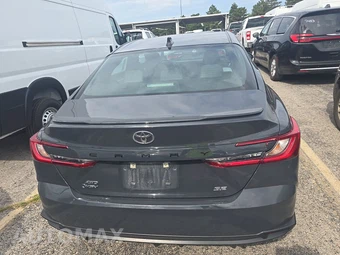 2025 Toyota Camry SE - miniatura 5