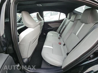 2025 Toyota Camry SE - miniatura 13