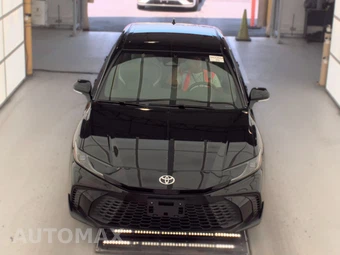 2025 Toyota Camry SE - miniatura 2