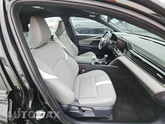 2025 Toyota Camry SE - miniatura 8
