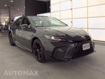 2025 Toyota Camry SE - miniatura 4