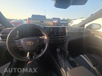2025 Toyota Camry SE - miniatura 17