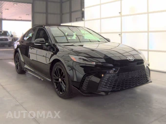 2025 Toyota Camry SE - miniatura 4