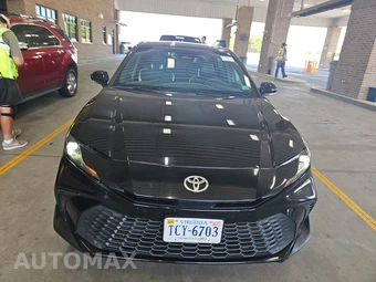 2025 Toyota Camry SE - miniatura 2