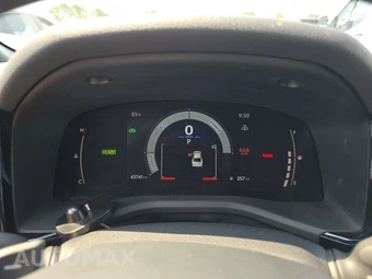 2025 Toyota Camry SE – miniatura 12