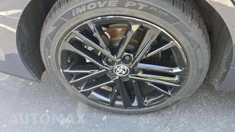 2025 Toyota Camry SE – miniatura 20