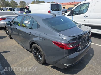 2025 Toyota Camry SE – miniatura 6