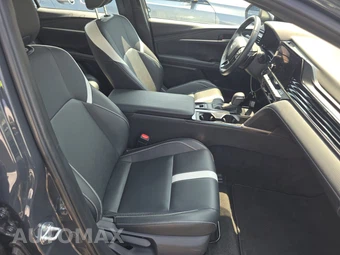 2025 Toyota Camry SE – miniatura 8
