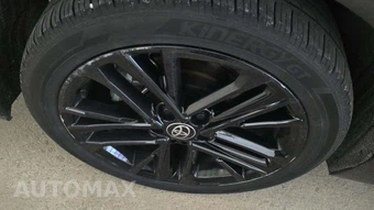 2025 Toyota Camry SE - miniatura 35