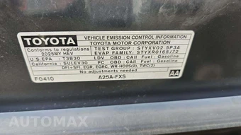 2025 Toyota Camry SE - miniatura 24