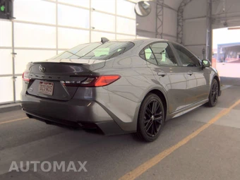 2025 Toyota Camry SE - miniatura 5