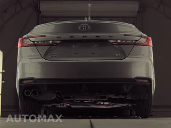 2025 Toyota Camry SE - miniatura 7