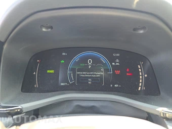 2025 Toyota Camry SE – miniatura 18