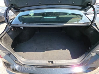 2025 Toyota Camry SE – miniatura 23
