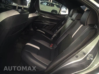 2025 Toyota Camry SE – miniatura 19