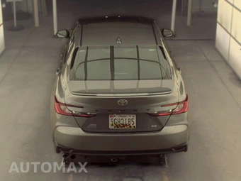 2025 Toyota Camry SE – miniatura 6
