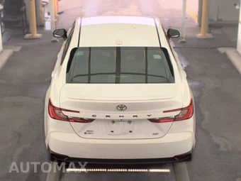 2025 Toyota Camry SE - miniatura 6