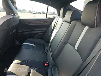 2025 Toyota Camry SE – miniatura 19