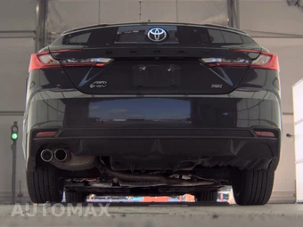2025 Toyota Camry SE – miniatura 7