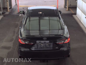 2025 Toyota Camry SE - miniatura 6