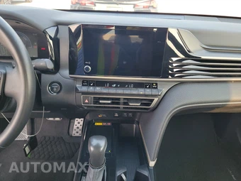 2025 Toyota Camry SE - miniatura 17