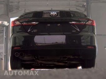 2025 Toyota Camry SE - miniatura 7