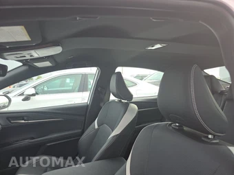 2025 Toyota Camry SE - miniatura 20