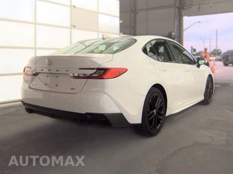 2025 Toyota Camry SE - miniatura 5