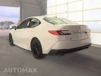 2025 Toyota Camry SE - miniatura 8